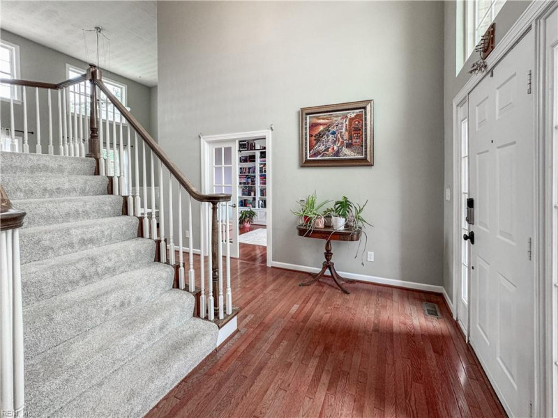 Photo 7 of 42 residential for sale in Chesapeake virginia