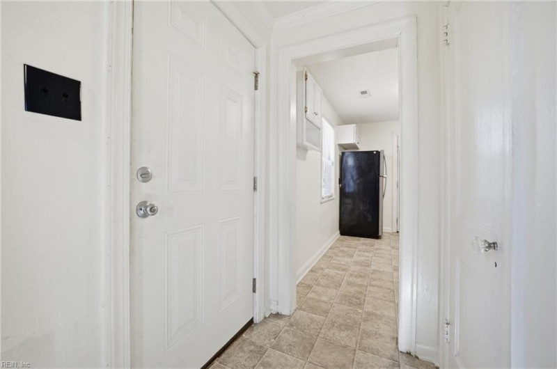Photo 3 of 28 residential for sale in Newport News virginia Photo 3 of 28 residential for sale in Newport News virginia