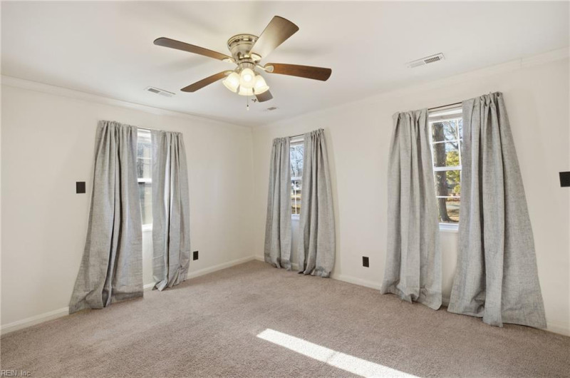 Photo 5 of 28 residential for sale in Newport News virginia Photo 5 of 28 residential for sale in Newport News virginia
