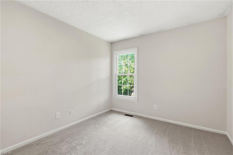 Photo 32 of 39 residential for sale in Virginia Beach virginia Photo 32 of 39 residential for sale in Virginia Beach virginia