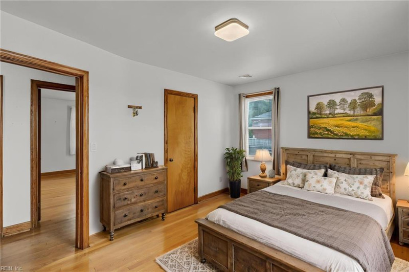 Photo 19 of 39 residential for sale in Norfolk virginia