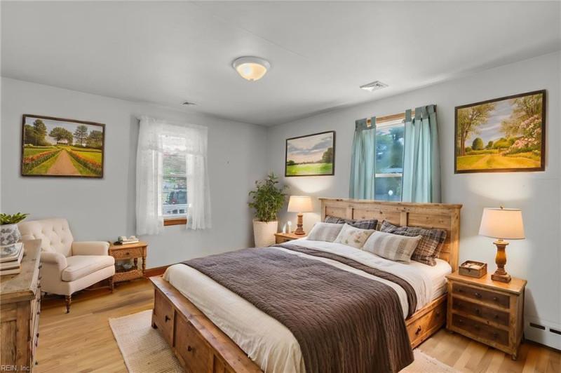 Photo 23 of 39 residential for sale in Norfolk virginia