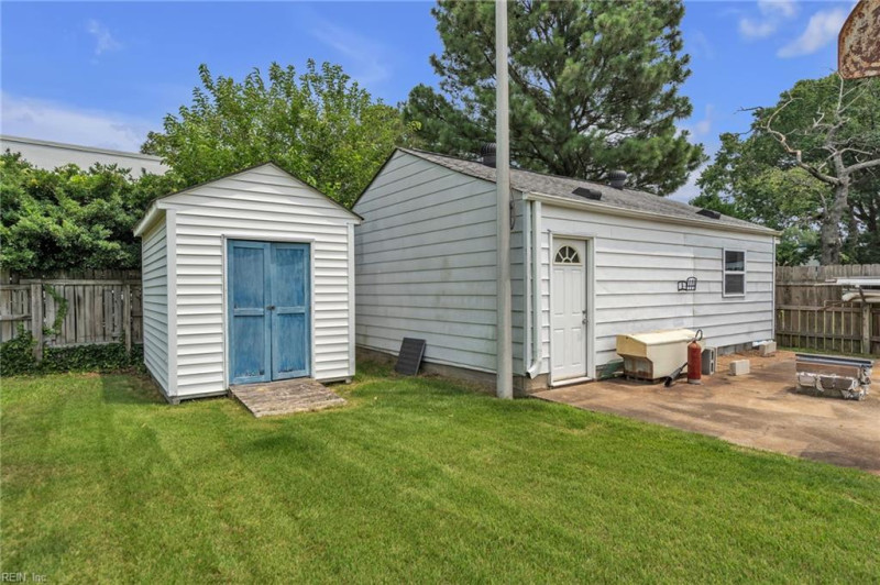 Photo 28 of 39 residential for sale in Norfolk virginia