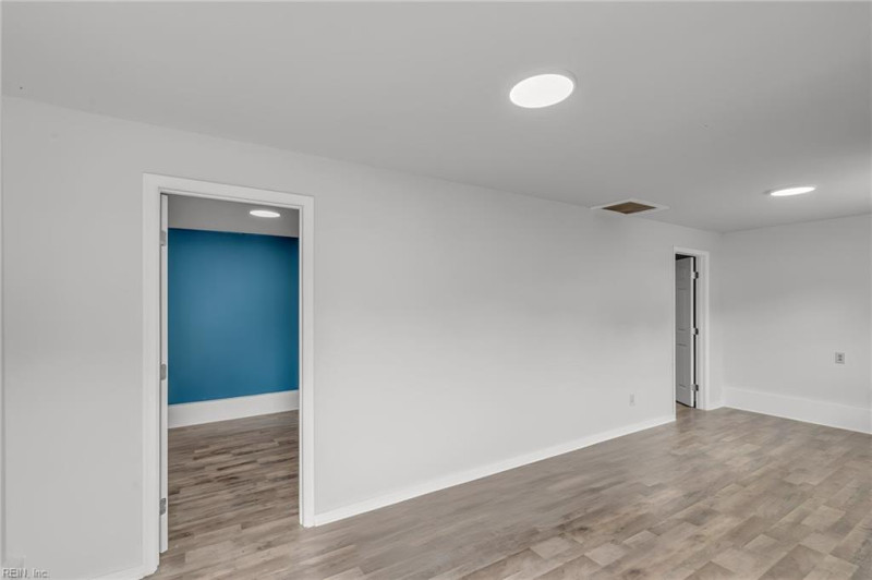 Photo 30 of 39 residential for sale in Norfolk virginia