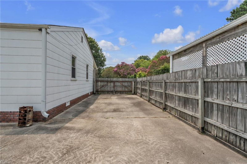 Photo 38 of 39 residential for sale in Norfolk virginia