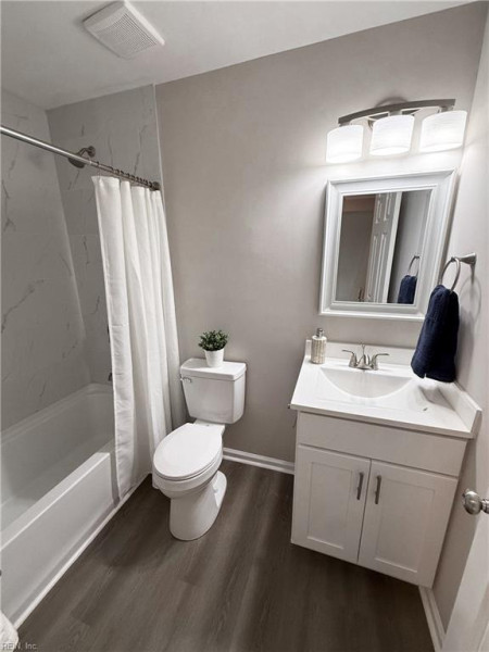 Photo 13 of 14 residential for sale in Virginia Beach virginia