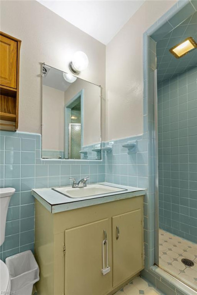 Photo 22 of 33 residential for sale in Franklin virginia
