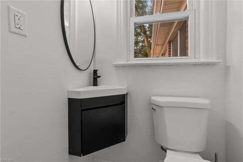 Photo 31 of 45 residential for sale in Chesapeake virginia Photo 31 of 45 residential for sale in Chesapeake virginia