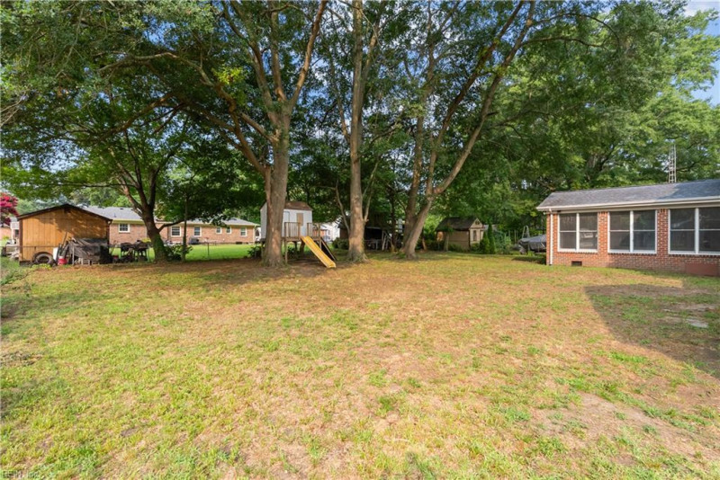 Photo 41 of 45 residential for sale in Chesapeake virginia Photo 41 of 45 residential for sale in Chesapeake virginia