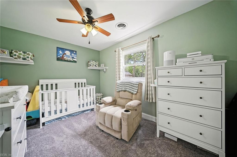 Photo 20 of 44 residential for sale in Virginia Beach virginia