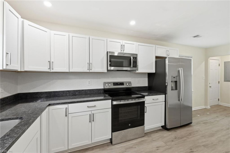 Photo 10 of 33 residential for sale in Norfolk virginia Photo 10 of 33 residential for sale in Norfolk virginia