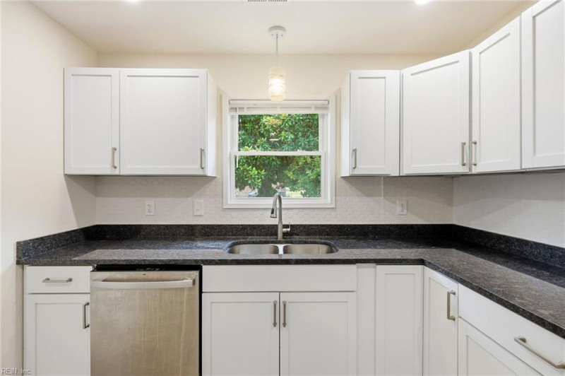 Photo 11 of 33 residential for sale in Norfolk virginia Photo 11 of 33 residential for sale in Norfolk virginia