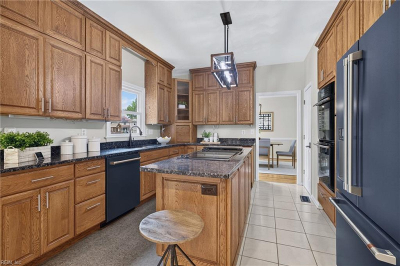 Photo 13 of 49 residential for sale in Chesapeake virginia Photo 13 of 49 residential for sale in Chesapeake virginia