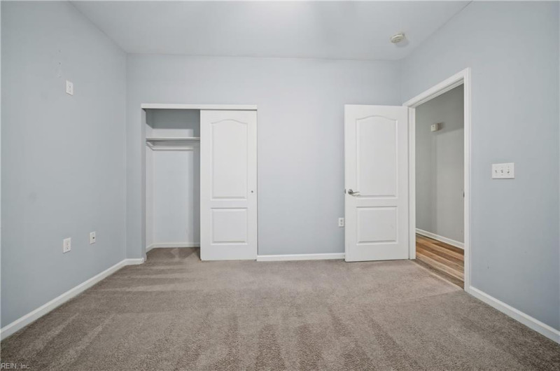 Photo 13 of 43 residential for sale in Virginia Beach virginia