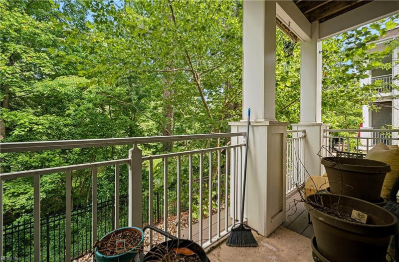 Photo 18 of 43 residential for sale in Virginia Beach virginia