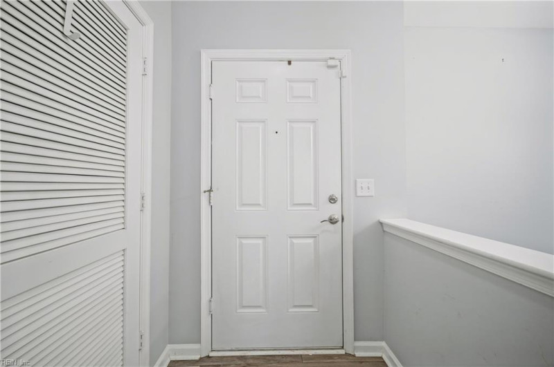 Photo 21 of 43 residential for sale in Virginia Beach virginia