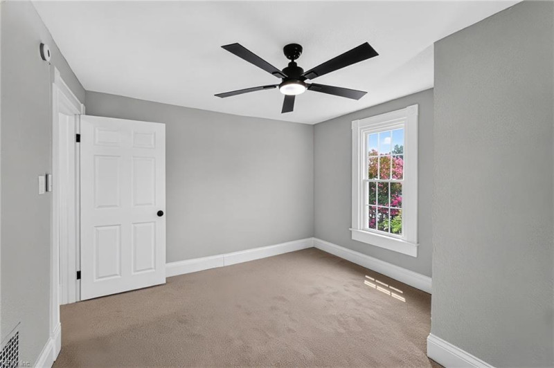 Photo 34 of 41 residential for sale in Norfolk virginia Photo 34 of 41 residential for sale in Norfolk virginia