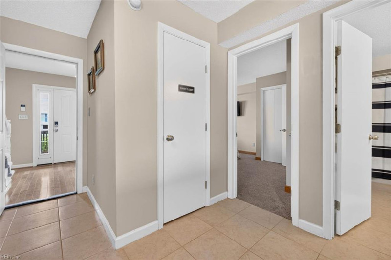 Photo 13 of 49 residential for sale in Virginia Beach virginia Photo 13 of 49 residential for sale in Virginia Beach virginia