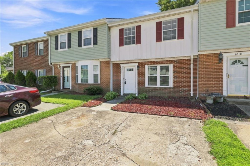 Photo 3 of 24 residential for sale in Virginia Beach virginia Photo 3 of 24 residential for sale in Virginia Beach virginia