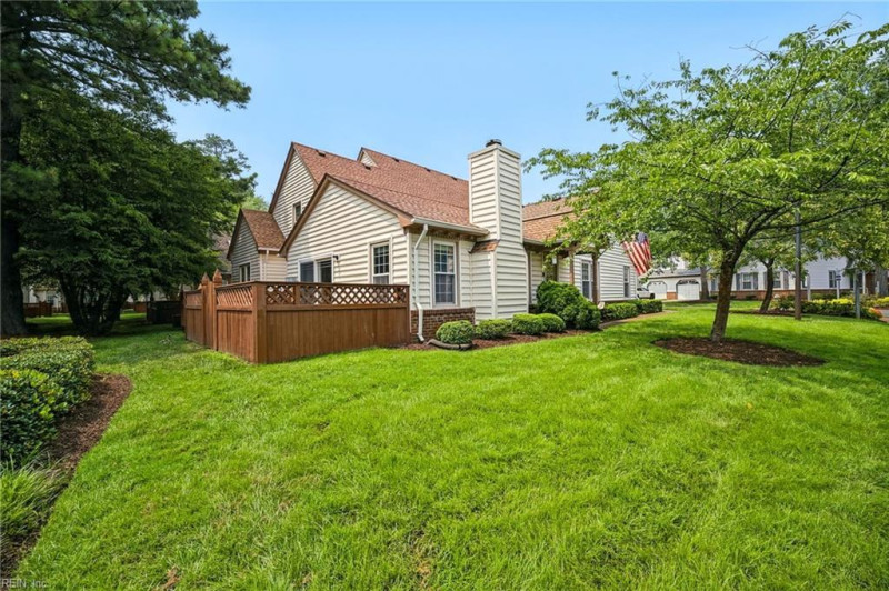 Photo 22 of 32 residential for sale in Chesapeake virginia