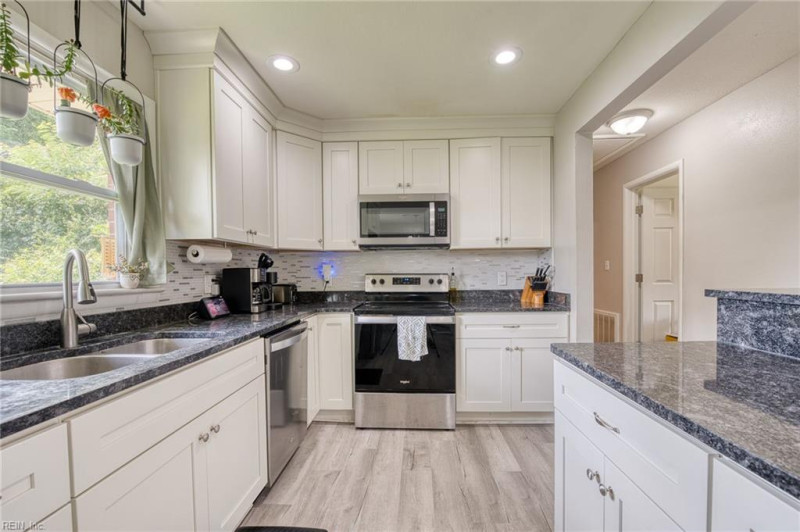 Photo 6 of 42 residential for sale in Newport News virginia Photo 6 of 42 residential for sale in Newport News virginia
