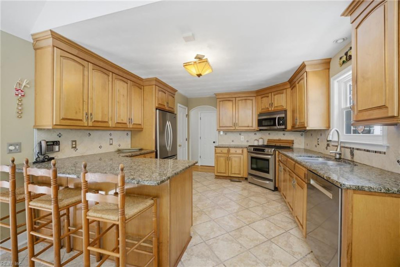 Photo 5 of 50 residential for sale in Virginia Beach virginia Photo 5 of 50 residential for sale in Virginia Beach virginia