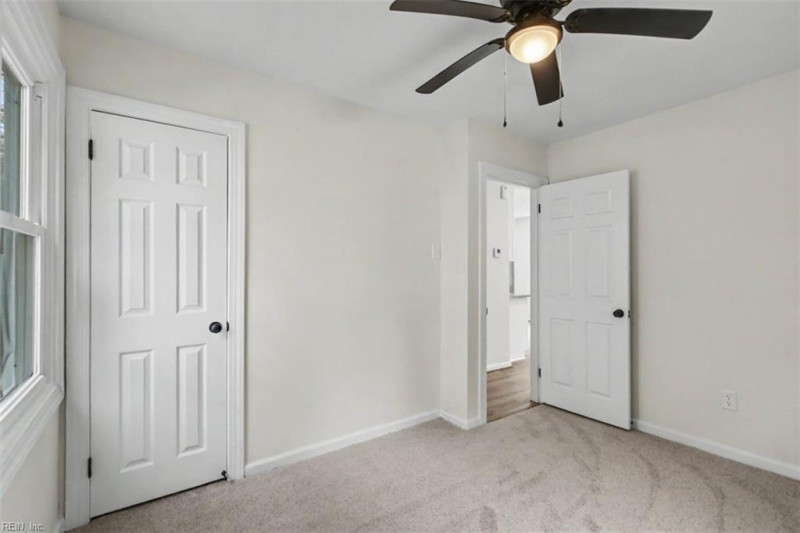 Photo 23 of 29 residential for sale in Hampton virginia