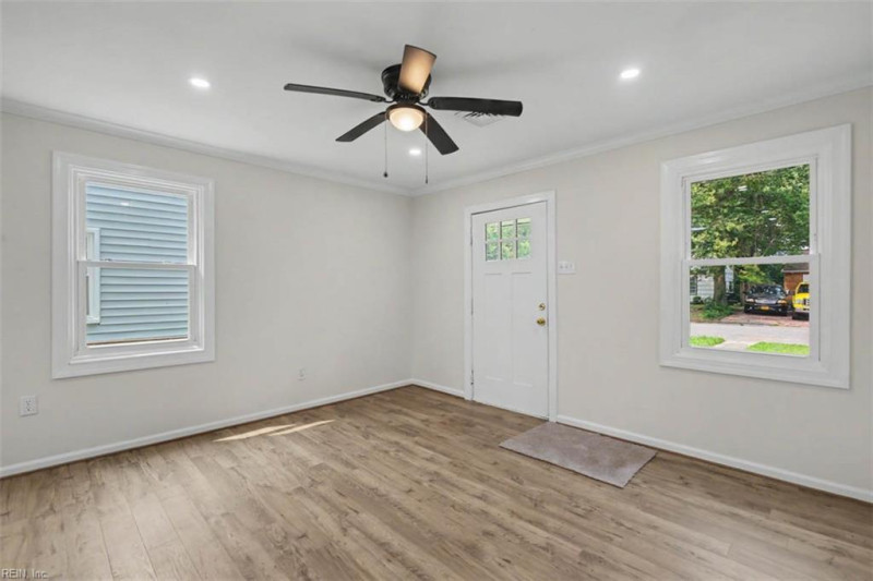 Photo 8 of 29 residential for sale in Hampton virginia