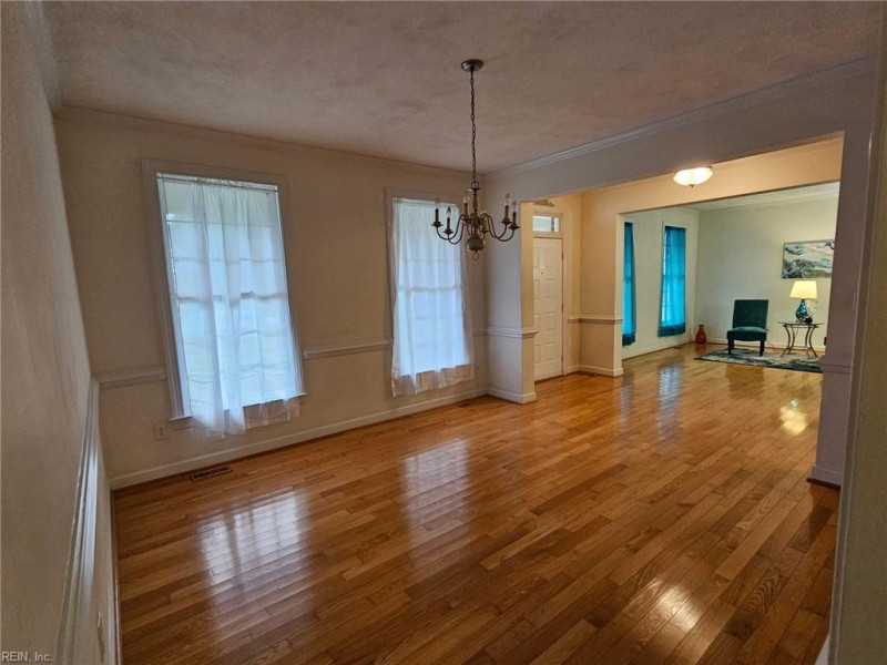 Photo 17 of 49 residential for sale in Chesapeake virginia Photo 17 of 49 residential for sale in Chesapeake virginia