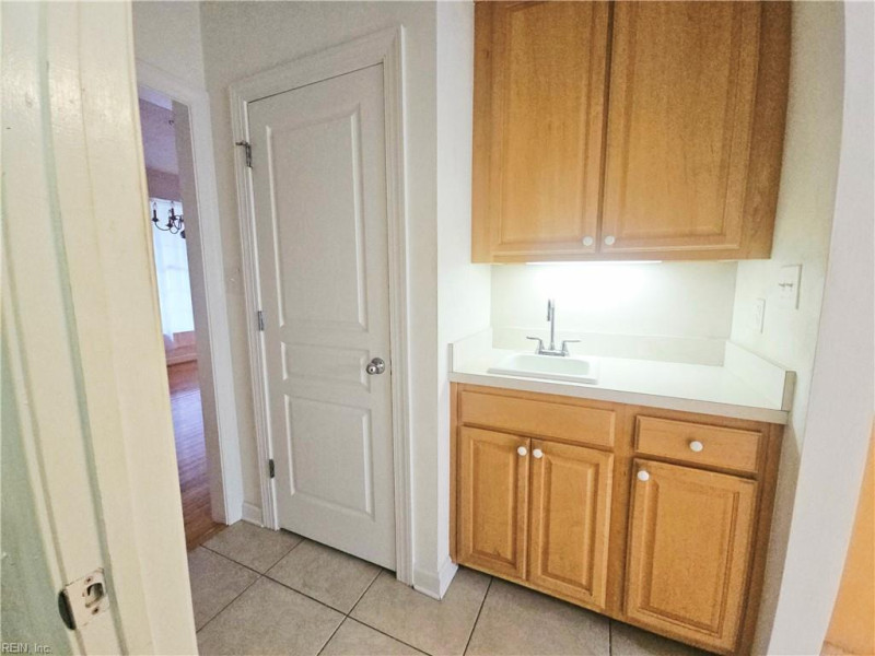 Photo 19 of 49 residential for sale in Chesapeake virginia Photo 19 of 49 residential for sale in Chesapeake virginia