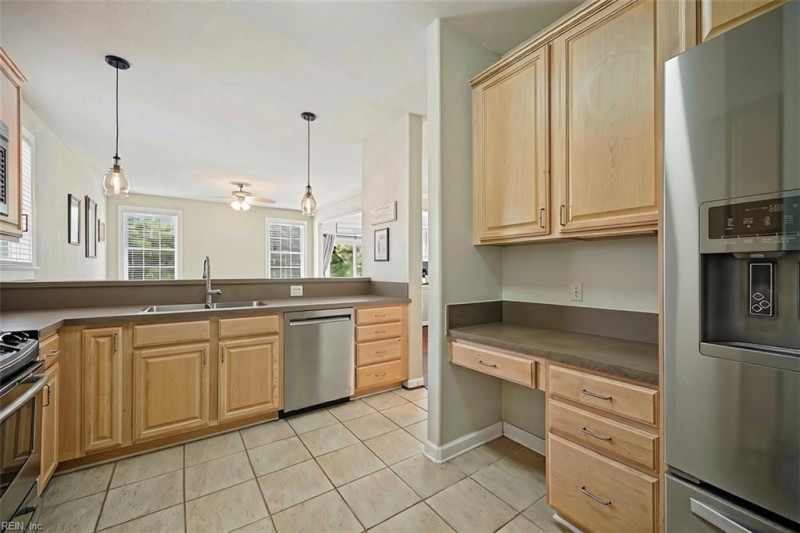 Photo 9 of 37 residential for sale in Virginia Beach virginia Photo 9 of 37 residential for sale in Virginia Beach virginia