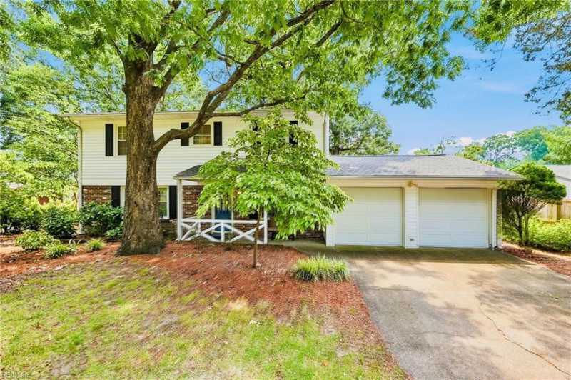 Photo 1 of 39 residential for sale in Virginia Beach virginia