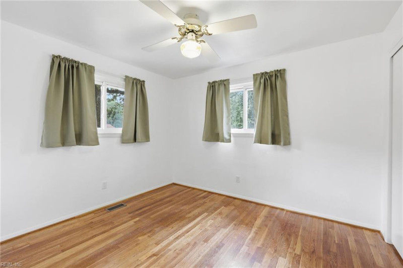 Photo 24 of 39 residential for sale in Virginia Beach virginia