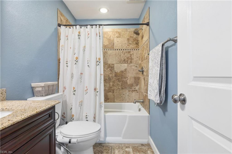 Photo 11 of 25 residential for sale in Chesapeake virginia Photo 11 of 25 residential for sale in Chesapeake virginia