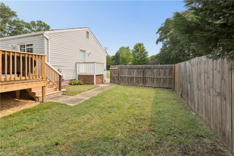 Photo 24 of 25 residential for sale in Chesapeake virginia Photo 24 of 25 residential for sale in Chesapeake virginia