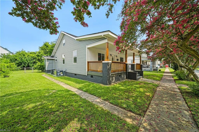 Photo 1 of 35 residential for sale in Portsmouth virginia