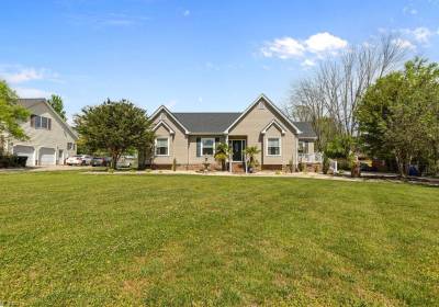100 Crescent Drive, Franklin, VA 23851