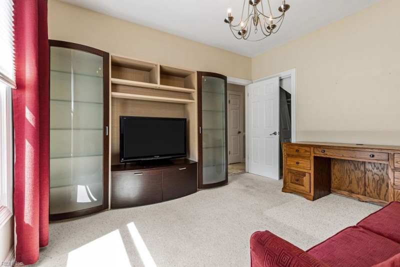 Photo 18 of 50 residential for sale in Franklin virginia