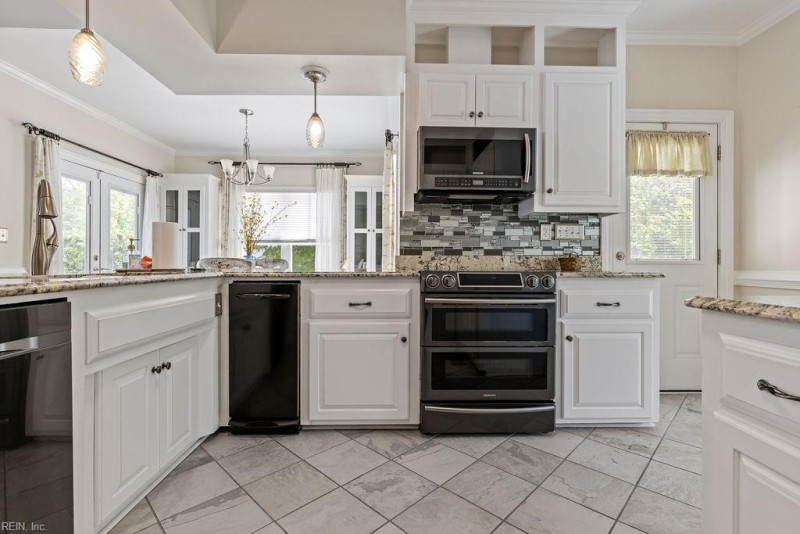 Photo 22 of 50 residential for sale in Franklin virginia