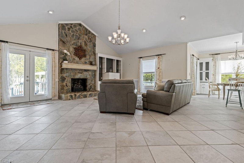 Photo 28 of 50 residential for sale in Franklin virginia