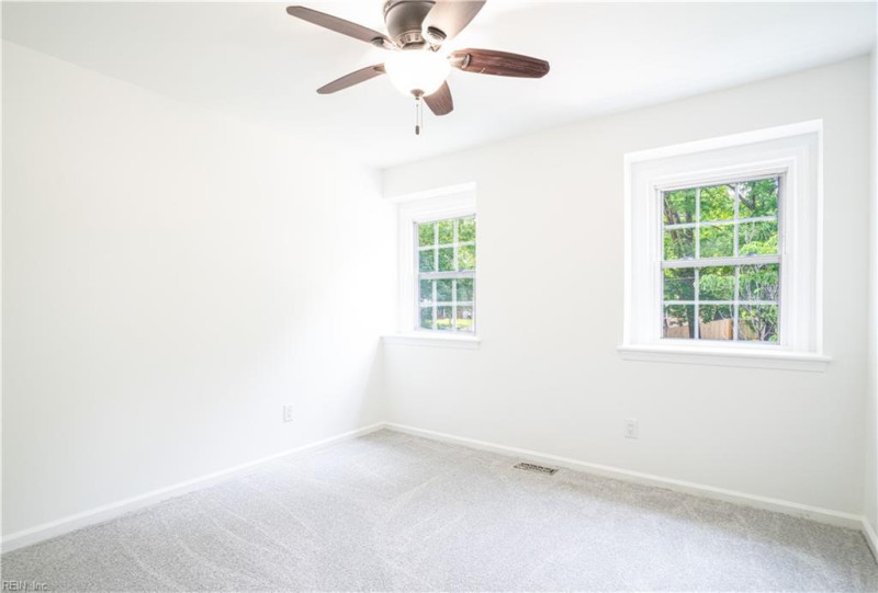 Photo 9 of 22 residential for sale in Newport News virginia