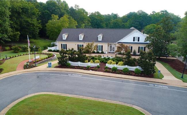 109 Aberdeen , James City County, VA 23188