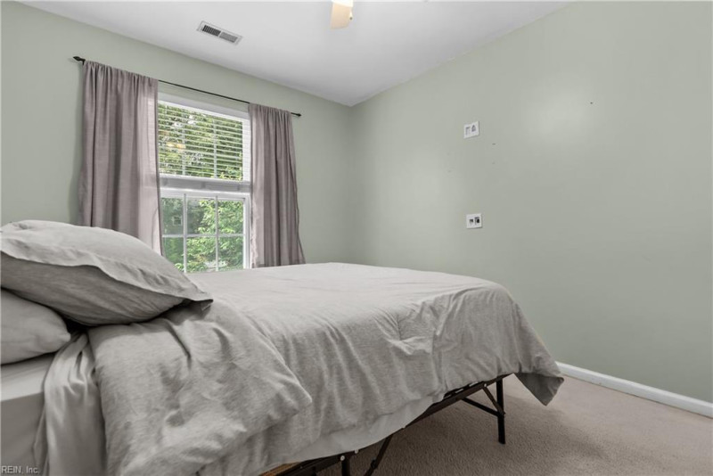 Photo 28 of 42 residential for sale in Chesapeake virginia