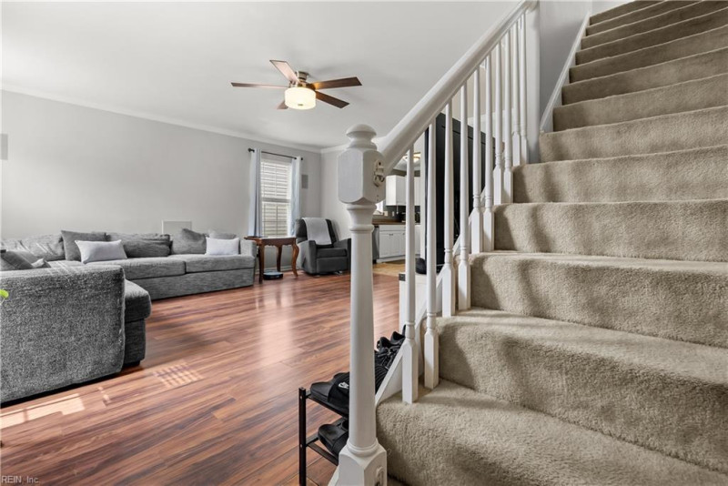 Photo 3 of 42 residential for sale in Chesapeake virginia