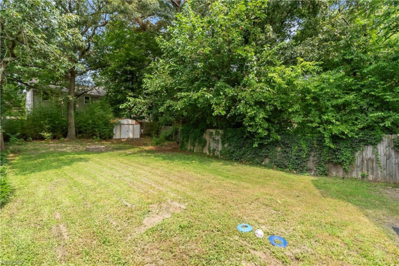 Photo 36 of 42 residential for sale in Chesapeake virginia