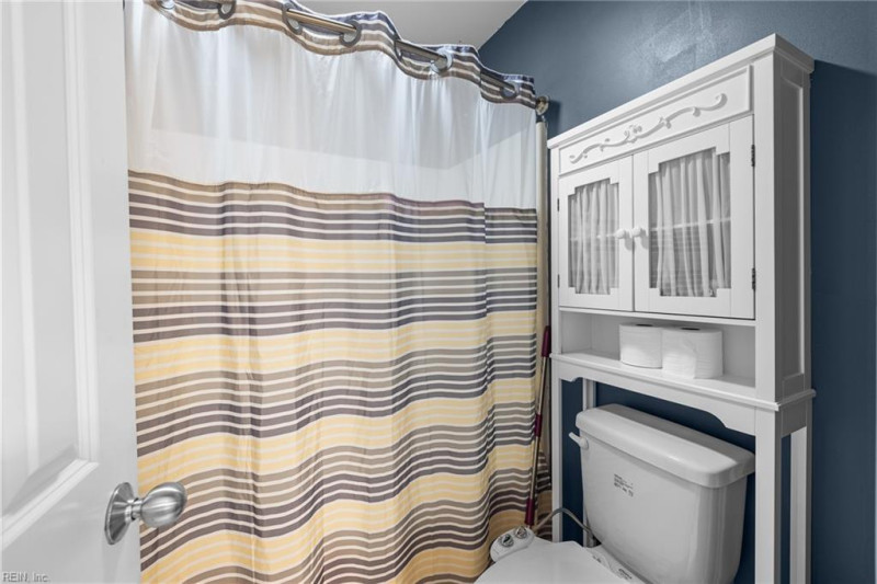 Photo 35 of 50 residential for sale in Virginia Beach virginia