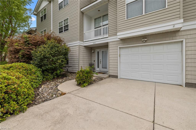 Photo 4 of 50 residential for sale in Virginia Beach virginia