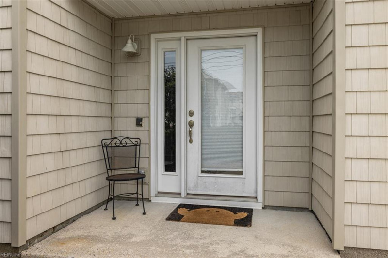 Photo 5 of 50 residential for sale in Virginia Beach virginia