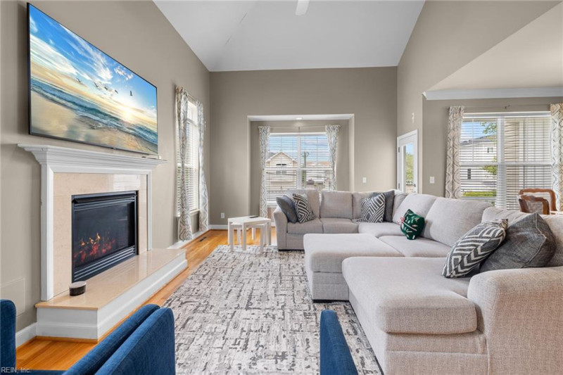 Photo 8 of 50 residential for sale in Virginia Beach virginia