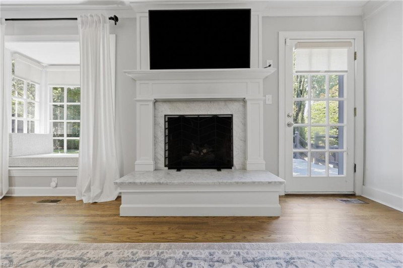 Photo 13 of 49 residential for sale in Newport News virginia Photo 13 of 49 residential for sale in Newport News virginia